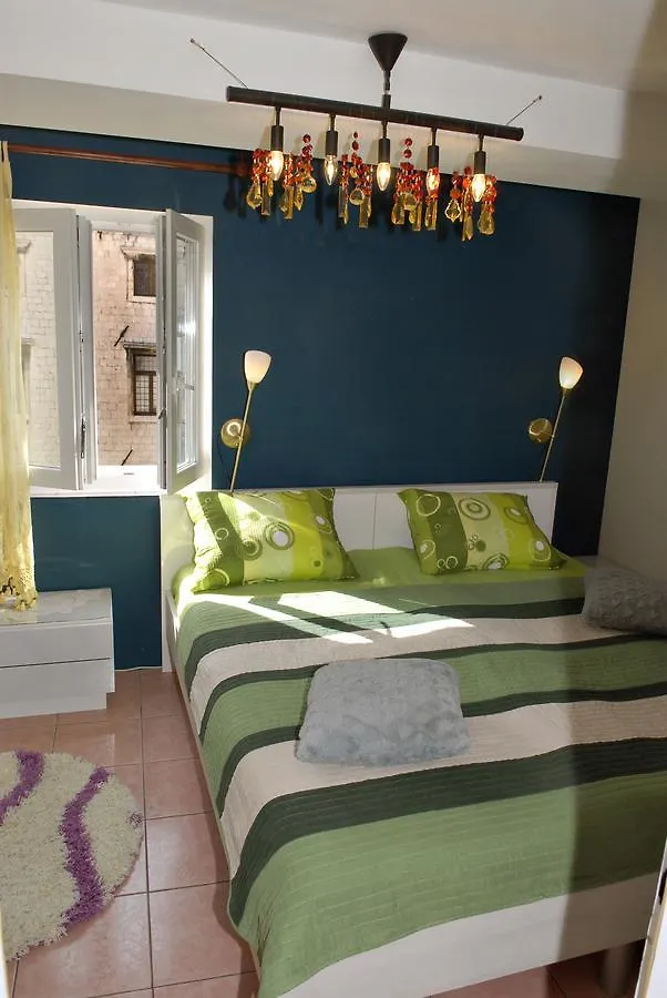 Apartment Piazzeta De Luxe Split 0*,  Croatia