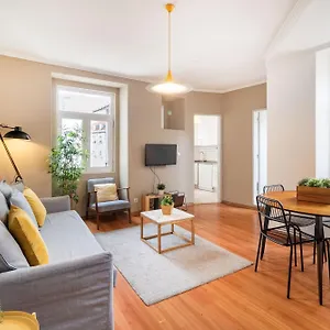 https://restauradores-by-central-hill-apartments.hotels-lisbon-portugal.com