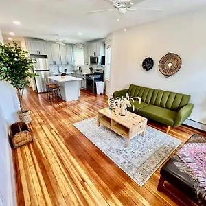 https://apt-in-staten-island.us-newyorkcity.com